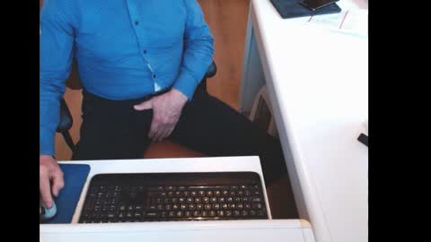 dutchpornking2 online show from May 2, 5:51 pm