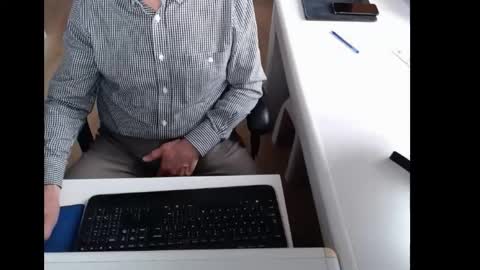 dutchpornking2 online show from May 6, 6:41 am