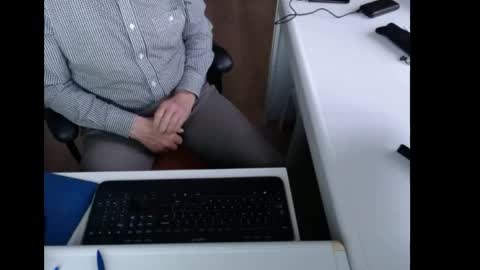dutchpornking2 online show from May 6, 6:46 pm