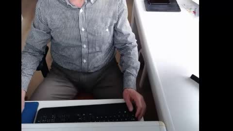 dutchpornking2 online show from May 11, 6:19 am