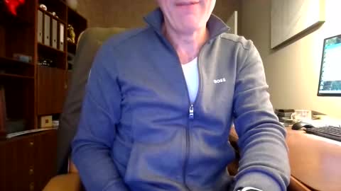 Snapshot of dutchsubmissivenl chatting on October 5, 10:46 am Submiisve Dutch online show from October 5, 10:46 am
