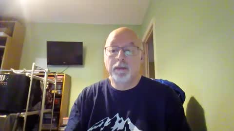 Snapshot of dutchunclejohn chatting on December 22, 9:17 am DutchUncleJohn online show from December 22, 9:17 am