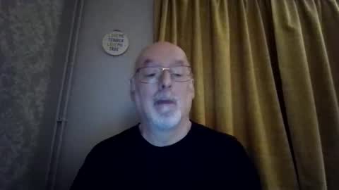 Snapshot of dutchunclejohn chatting on February 5, 1:43 am DutchUncleJohn online show from February 5, 1:43 am