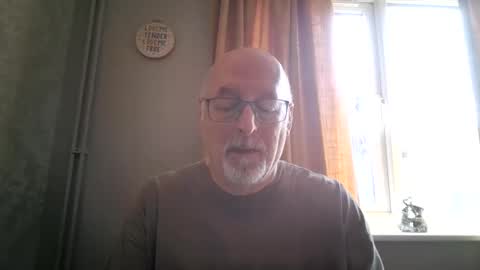 Snapshot of dutchunclejohn chatting on February 9, 1:04 pm DutchUncleJohn online show from February 9, 1:04 pm
