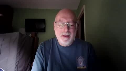 Snapshot of dutchunclejohn chatting on March 8, 9:40 pm DutchUncleJohn online show from March 8, 9:40 pm