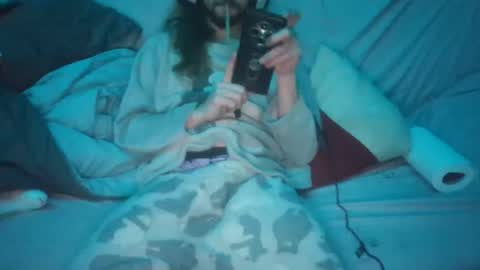 Snapshot of dv3nd3 chatting on February 8, 10:02 pm dv3nd3 online show from February 8, 10:02 pm