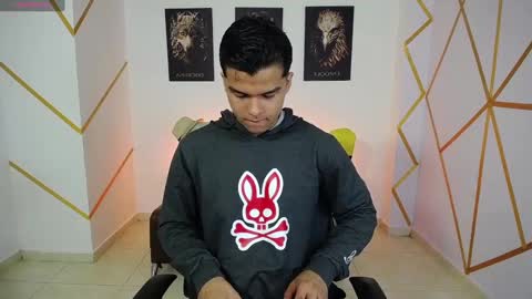 Snapshot of dwayne_brown chatting on February 9, 12:30 pm dwayne_brown online show from February 9, 12:30 pm