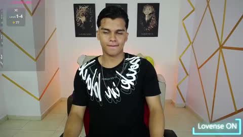 Snapshot of dwayne_brown chatting on February 21, 7:21 pm dwayne_brown online show from February 21, 7:21 pm