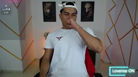 Snapshot of dwayne_brown chatting on March 1, 3:16 pm dwayne_brown online show from March 1, 3:16 pm