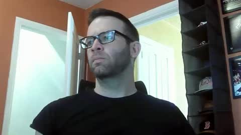 dweav240 online show from May 4, 6:48 pm