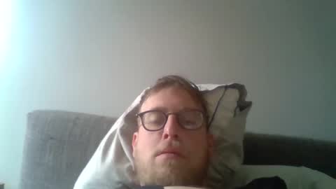 Snapshot of dxjbre chatting on November 28, 6:10 pm dxjbre online show from November 28, 6:10 pm