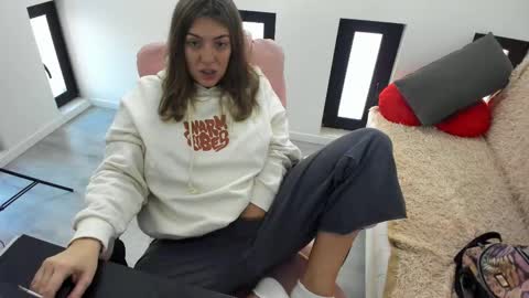 dayana online show from February 19, 5:47 am