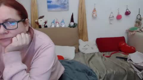 Dyanne online show from January 11, 9:15 am