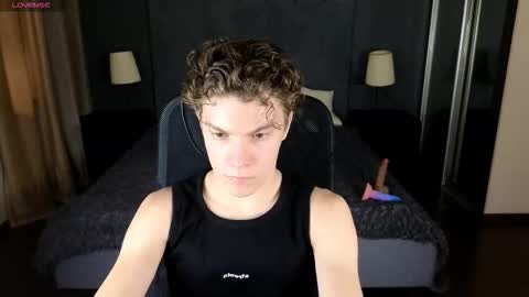 Dylan online show from September 12, 10:26 am