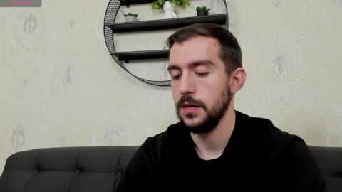 Dylan online show from April 24, 12:24 am