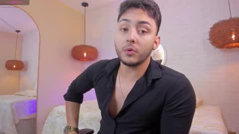 Snapshot of dylan_vega01 chatting on March 12, 3:18 pm dylan_vega01 online show from March 12, 3:18 pm