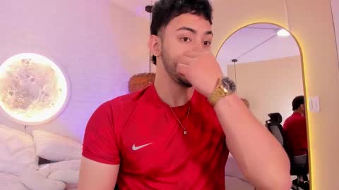 Snapshot of dylan_vega01 chatting on March 27, 3:01 pm dylan_vega01 online show from March 27, 3:01 pm