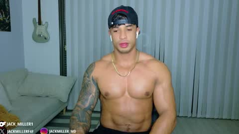 Snapshot of dylanrivera_ chatting on November 4, 3:38 am Dylan Rivera online show from November 4, 3:38 am