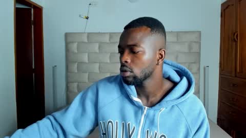 Snapshot of dylantaylor_1 chatting on February 28, 3:51 am Dylan Taylor online show from February 28, 3:51 am