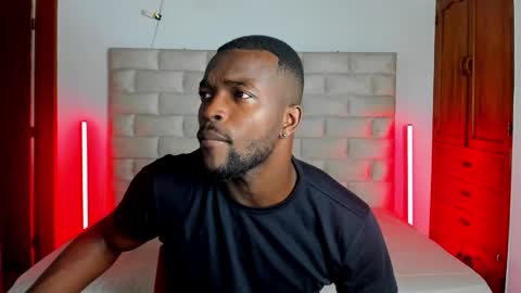 Snapshot of dylantaylor_1 chatting on March 3, 3:12 am Dylan Taylor online show from March 3, 3:12 am