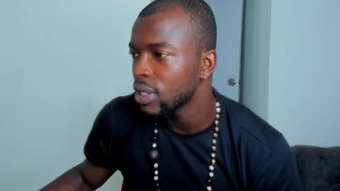 Snapshot of dylantaylor_1 chatting on March 18, 12:08 pm Dylan Taylor online show from March 18, 12:08 pm