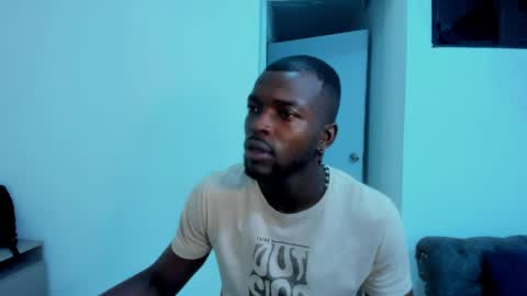 Snapshot of dylantaylor_1 chatting on March 31, 10:59 am Dylan Taylor online show from March 31, 10:59 am