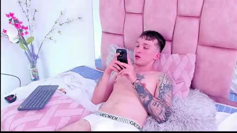 ---DYLAN--- online show from February 16, 6:10 pm