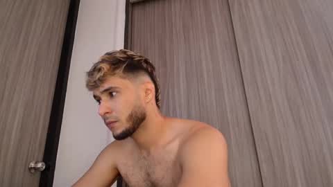 dylanxfun online show from October 15, 3:56 pm