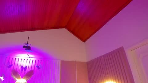 Juana online show from November 18, 11:14 am