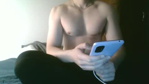 e7090479 online show from March 5, 10:21 pm