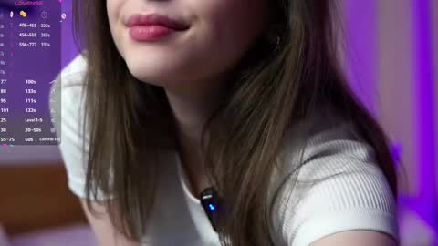 Snapshot of earlenebigge chatting on February 25, 4:46 am Kriss online show from February 25, 4:46 am