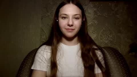 Yuni online show from March 21, 6:11 pm