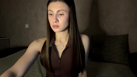 Lina online show from February 6, 2:31 pm