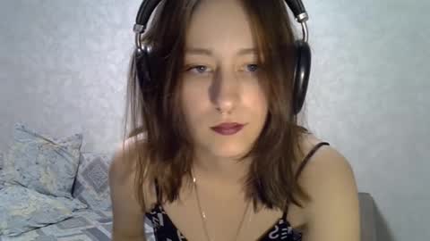 Molly online show from October 20, 2:17 pm