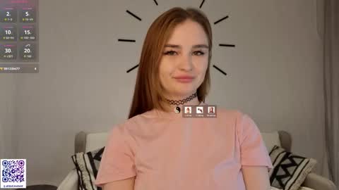 Snapshot of eartharaybourn chatting on April 2, 4:21 am Jess online show from April 2, 4:21 am