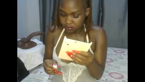 Snapshot of east_queen chatting on February 28, 5:15 pm east_queen online show from February 28, 5:15 pm