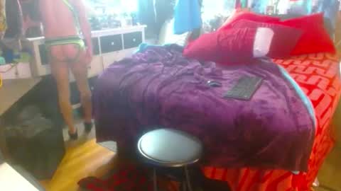 eastbayboy57 online show from February 23, 1:03 am