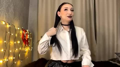 Easter online show from January 11, 12:15 am