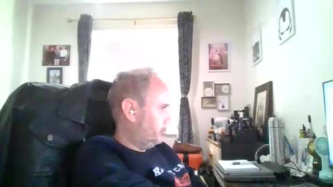 Snapshot of eastmidssoul chatting on September 12, 7:41 am eastmidssoul online show from September 12, 7:41 am