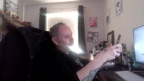 Snapshot of eastmidssoul chatting on February 17, 9:06 am eastmidssoul online show from February 17, 9:06 am