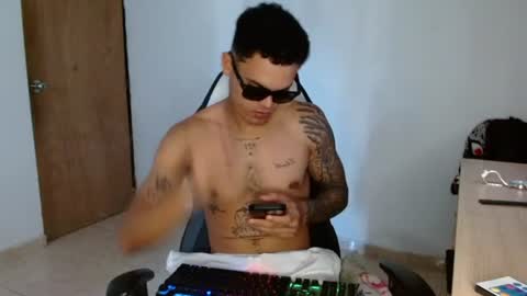 easy_money7777 online show from June 23, 3:10 pm