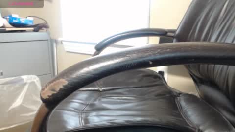 Easy Going Guy online show from November 30, 6:56 pm