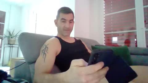 Andrew online show from February 8, 2:42 pm