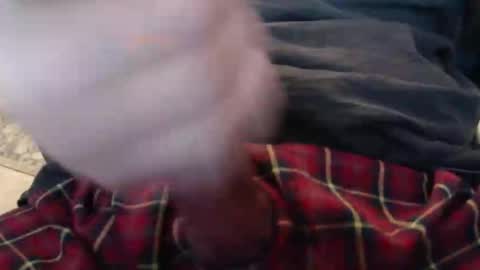 eat_a_peach2 online show from May 16, 11:42 am