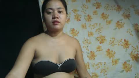 Snapshot of eatallucanpussypinay chatting on December 5, 12:11 pm eatallucanpussypinay online show from December 5, 12:11 pm