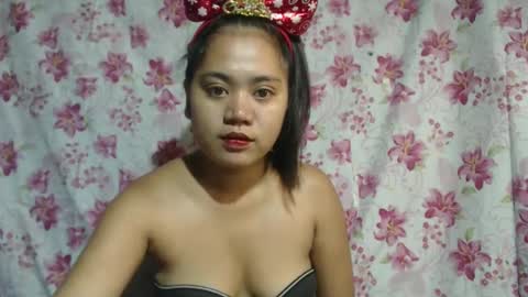 Snapshot of eatallucanpussypinay chatting on December 18, 7:04 am eatallucanpussypinay online show from December 18, 7:04 am
