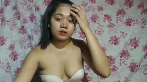 Snapshot of eatallucanpussypinay chatting on January 4, 10:05 am eatallucanpussypinay online show from January 4, 10:05 am