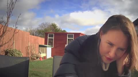 Nadia Ferreira  online show from February 24, 10:24 am