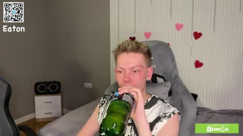 eaton_ online show from March 30, 2:07 pm