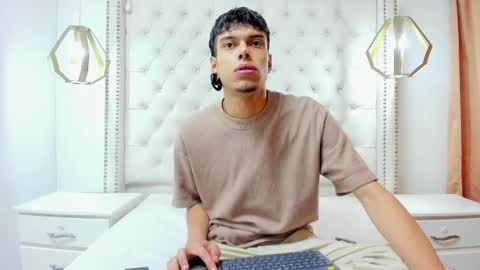 Snapshot of eban_gnr chatting on April 1, 1:12 pm EBAN online show from April 1, 1:12 pm